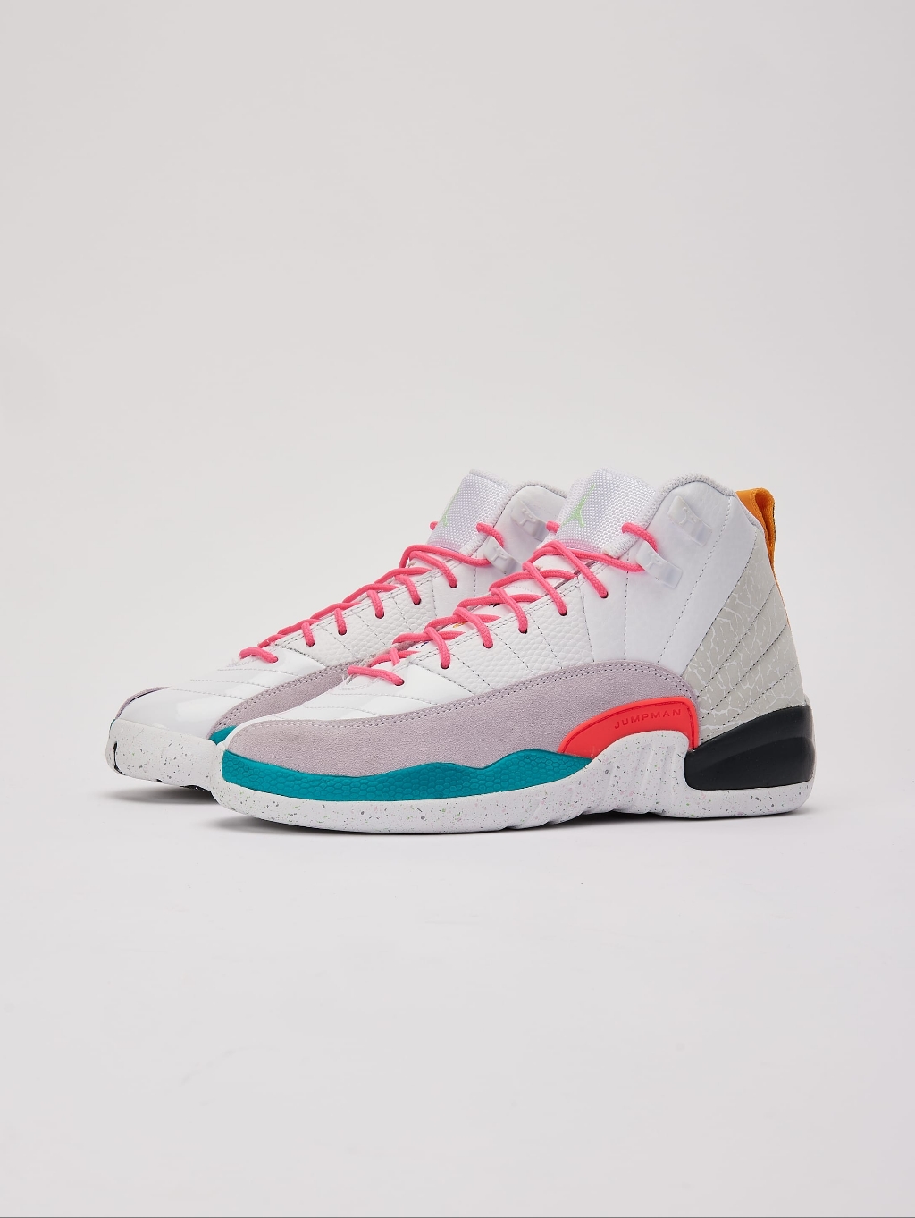 Women's Air Jordan 12 Retro 'White Vapor Green'